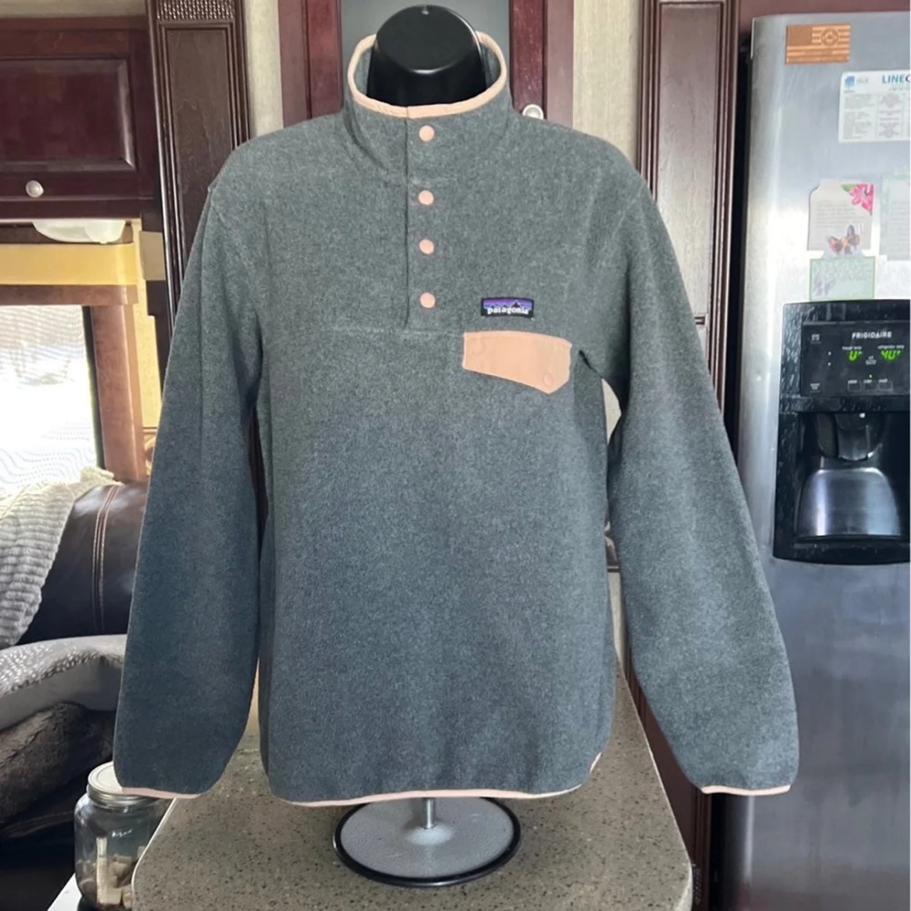 Patagonia Synchilla Lightweight Snap-T Pullover Size Small In Grey